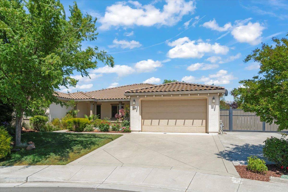 a Named building called 17370 Cesena Court, Morgan Hill, CA 
