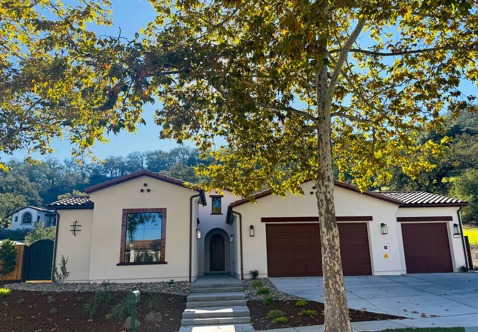 7221 Eagle Ridge Drive