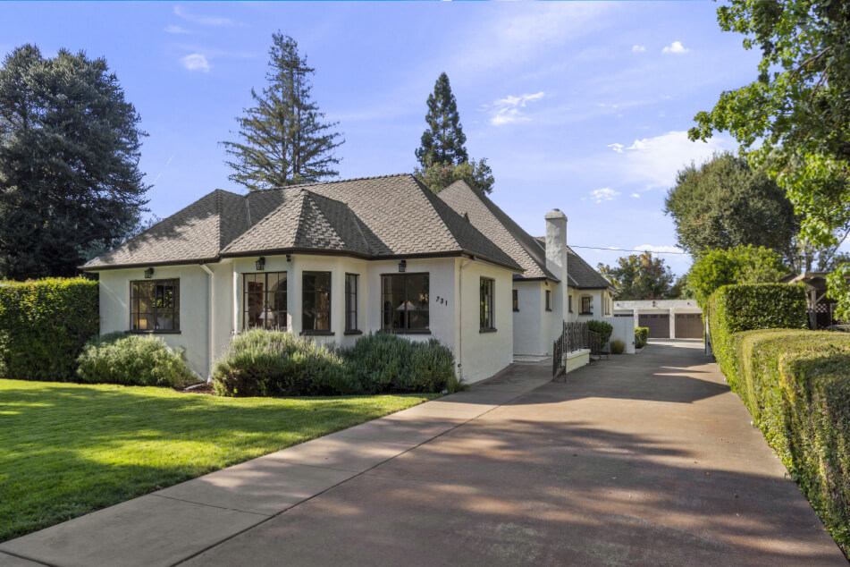 a Named building called 731 5th Street, Gilroy, CA